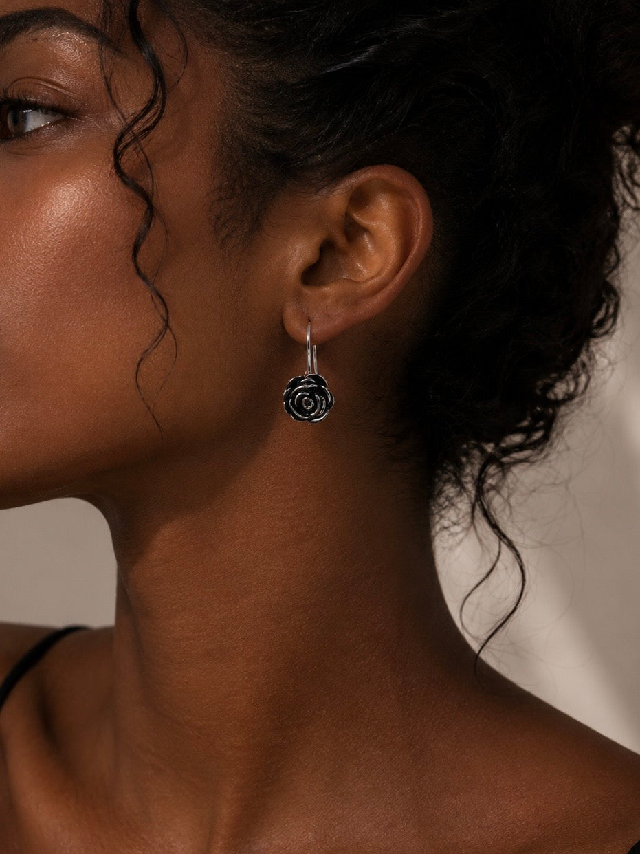Rosé Noir Earrings