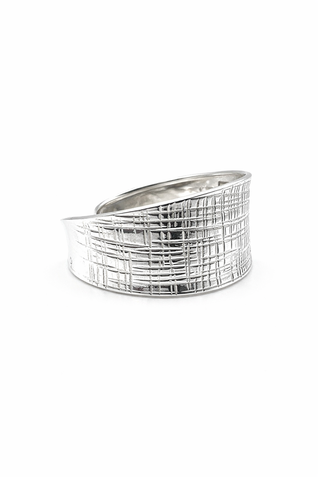Sylva Petra Cuff