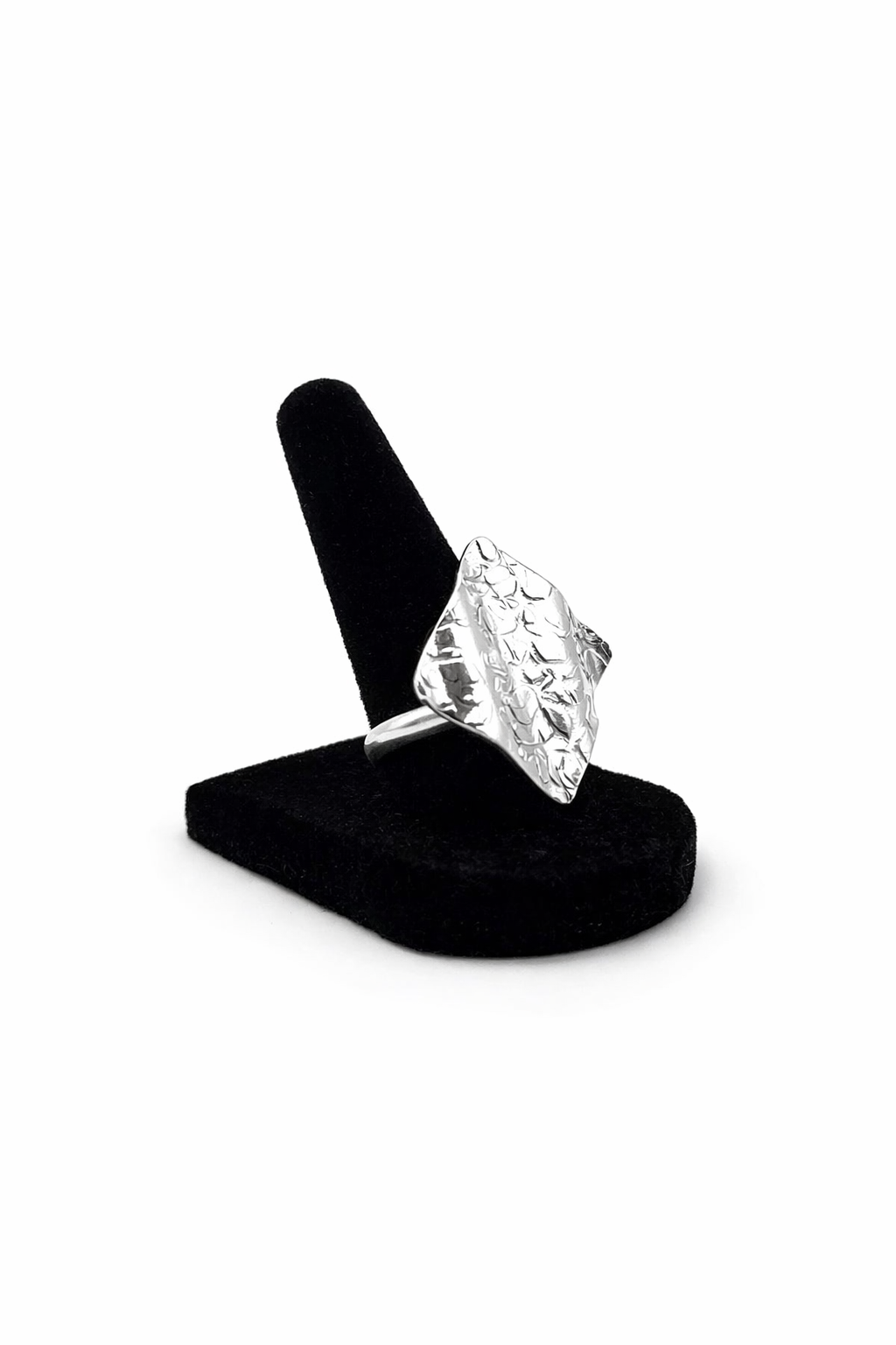 Sylva Petra Ring