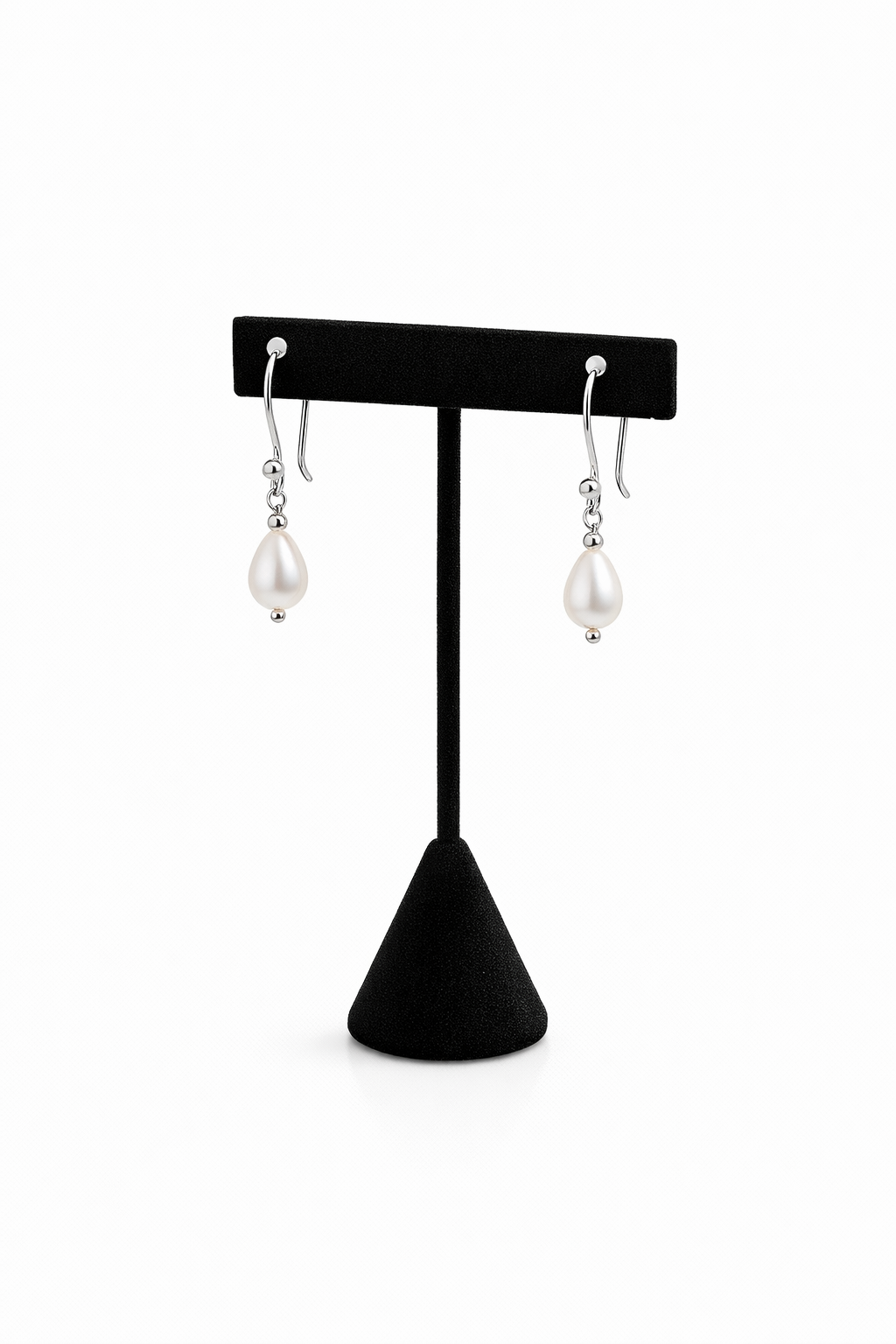 Vera Drop Earrings