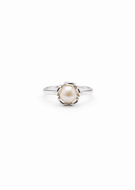 Vera Fleur Ring