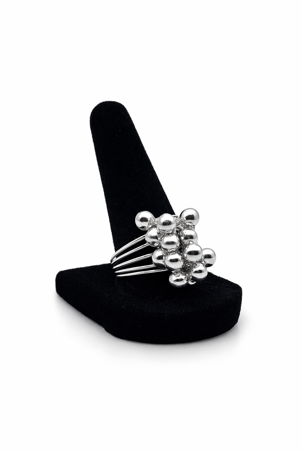 Vitis Vine Ring