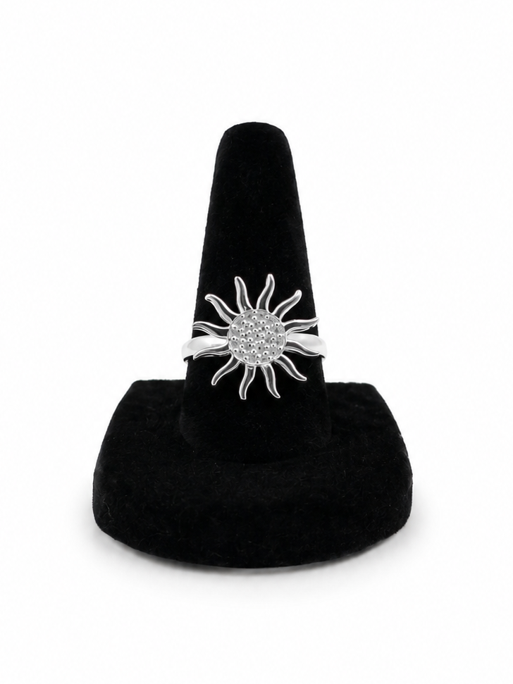 Solis Ring